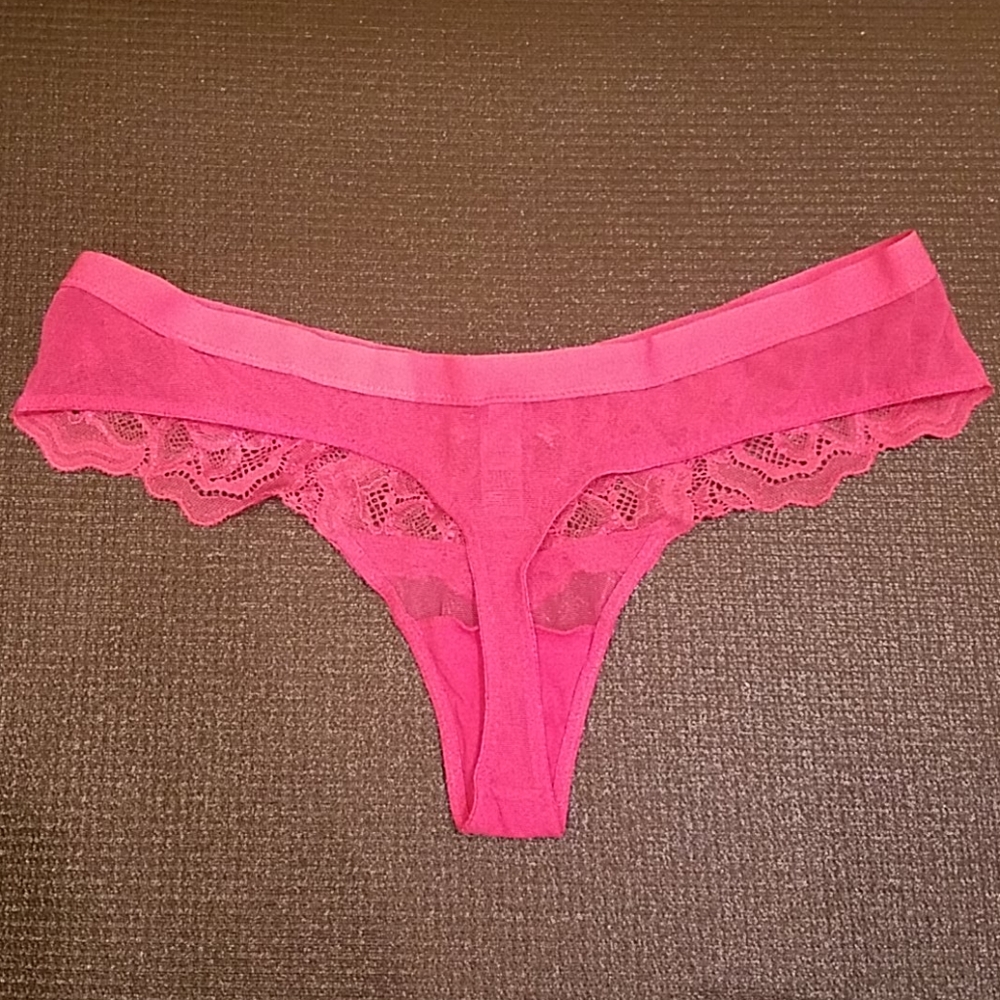 intimates - Picture 2 of 5